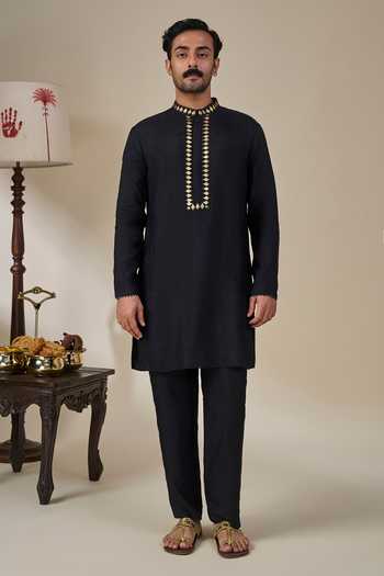 Shop Masaba Black Viscose Malabar Grove Bundi Set Shop_Masaba_Black Viscose Malabar Grove Bundi Set