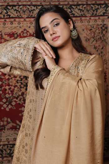 Shop_Surkh Syahi_Gold Crepe V-neck, Yes Sequin Work Kurta Set _Online_at_Aza_Fashions