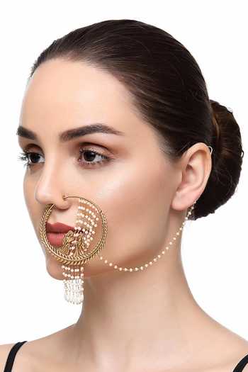 Raabta By Rahul Ragi Pearl Embellished Nose Ring 