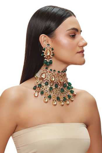 Buy Raabta By Rahul Green Ketak Embellished Choker And Necklace Set Online at Aza Fashions Buy_Raabta By Rahul_Green Ketak Embellished Choker And Necklace Set _Online_at_Aza_Fashions