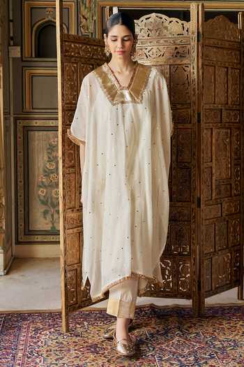 Shop Preevin Ivory Organza, Chanderi Silk V-neck Mukaish Work Kaftan And Pant Set Online at Aza Fashions Shop_Preevin_Ivory Organza, Chanderi Silk V-neck Mukaish Work Kaftan And Pant Set _Online_at_Aza_Fashions