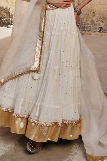 Preevin_Gold Organza, Chanderi Silk V-neck Mukaish Work Lehenga Set _Online_at_Aza_Fashions