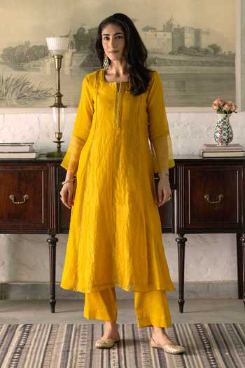 Shop Trendy Tokari Yellow Silk, Chanderi, Cotton, Organza Round Neck Hand Embroidered Kurta Set at Aza Fashions Shop_Trendy Tokari_Yellow Silk, Chanderi, Cotton, Organza Round Neck Hand Embroidered Kurta Set _at_Aza_Fashions