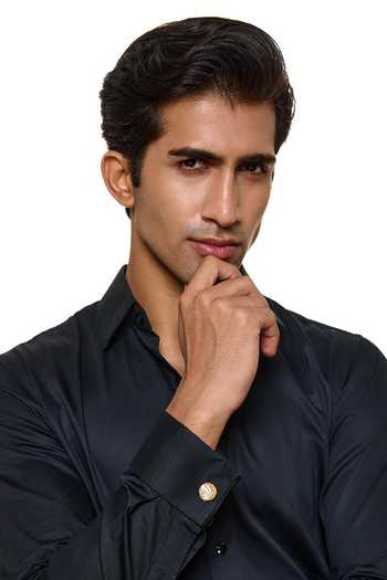 Raabta By Rahul Green Stallion Cufflinks Online at Aza Fashions Raabta By Rahul_Green Stallion Cufflinks _Online_at_Aza_Fashions