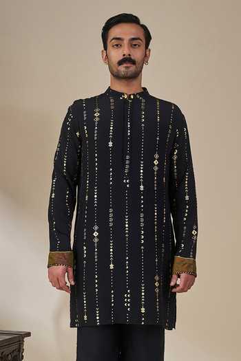 Shop Masaba Black Crepe, Viscose Celestial Moonfall Kurta Set Shop_Masaba_Black Crepe, Viscose Celestial Moonfall Kurta Set