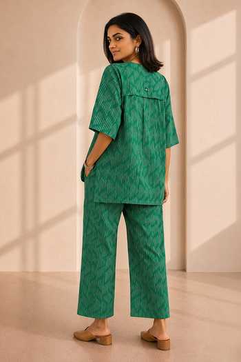 Vaaya Fern Handwoven Ikat Kurta & Pant Set 