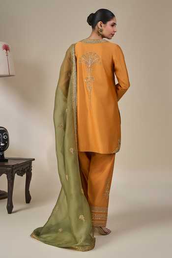 Masaba Dil Dhoop Chaav Embroidered Kurta Set