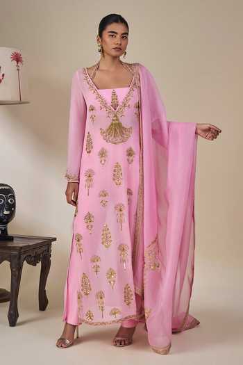Shop Masaba Pink Georgette, Silk, Organza V-neck, Yes, Phool Patti Pyaar Kurta Pant Set Online at Aza Fashions Shop_Masaba_Pink Georgette, Silk, Organza V-neck, Yes, Phool Patti Pyaar Kurta Pant Set _Online_at_Aza_Fashions