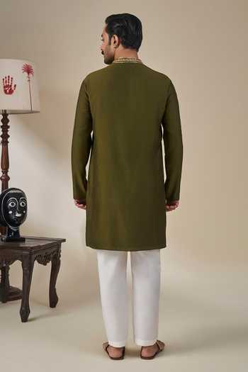 Buy Masaba Green Silk, Viscose Embroidery, Zari Jashn Jigar Bundi Kurta Set Online at Aza Fashions Buy_Masaba_Green Silk, Viscose Embroidery, Zari Jashn Jigar Bundi Kurta Set _Online_at_Aza_Fashions