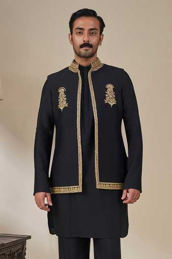 Shop Masaba Black Silk, Viscose Embroidery, Zari Khushboo Khwaab Bundi And Kurta Set Shop_Masaba_Black Silk, Viscose Embroidery, Zari Khushboo Khwaab Bundi And Kurta Set