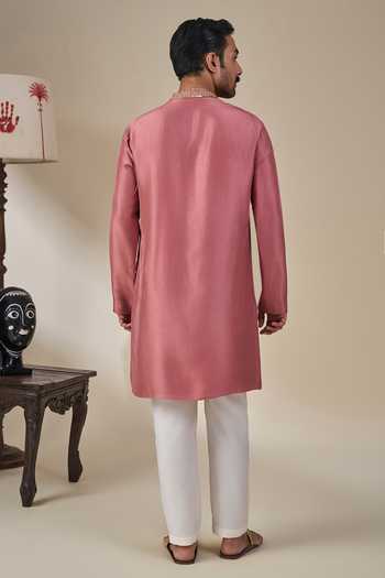 Buy Masaba Gold Silk, Tissue, Viscose Zari, Stones Darbar Dilruba Bundi And Kurta Set Online at Aza Fashions Buy_Masaba_Gold Silk, Tissue, Viscose Zari, Stones Darbar Dilruba Bundi And Kurta Set _Online_at_Aza_Fashions