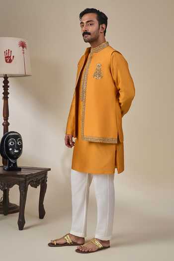 Buy_Masaba_Orange Silk, Viscose Zari, Stones Khushboo Khwaab Bundi And Kurta Set _Online_at_Aza_Fashions