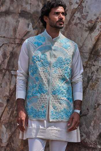 Anushree Reddy Thread Geometric Primrose Creeper Bundi Kurta Set