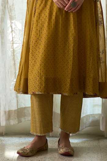 Swatti Kapoor_Yellow Silk, Cotton, Chanderi Kuhu Block Print Kurta Pant Set _Online_at_Aza_Fashions
