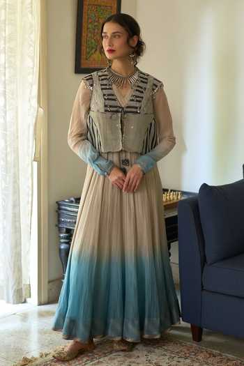 Swatti Kapoor Jini Ombre Anarkali Set With Vira Gilet