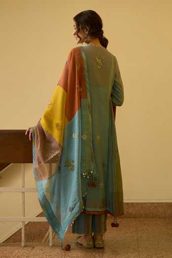 Swatti Kapoor Chhaya Pintucked Anarkali Pant Set