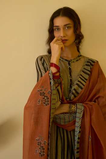 Swatti Kapoor_Black Silk, Cotton, Chanderi Round Neck, Yes Asha Handwoven Striped Anarkali Set _Online_at_Aza_Fashions