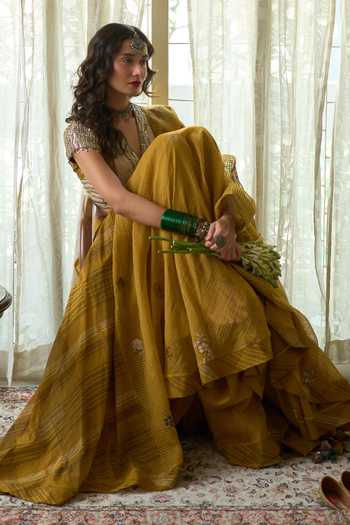 Buy Swatti Kapoor Yellow Chanderi, Silk Organza V-neck Inder Hand Block Print Skirt Set Online at Aza Fashions Buy_Swatti Kapoor_Yellow Chanderi, Silk Organza V-neck Inder Hand Block Print Skirt Set _Online_at_Aza_Fashions