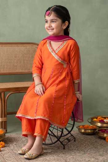 Petite Pomme Embroidered Kurta Set
