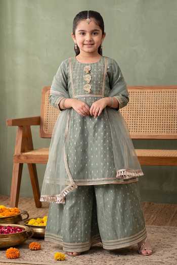 Petite Pomme Yoke Embroidered Kurta Set