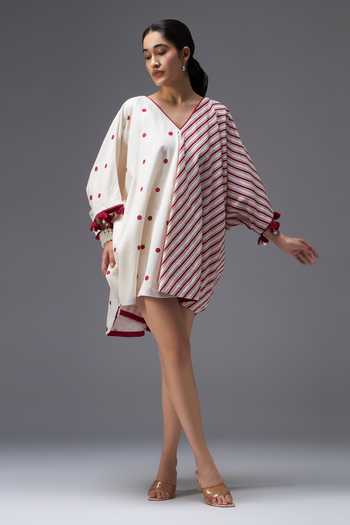 Aaroh By Dolly_White Pure Cotton V-neck Hand Block Print Kaftan _Online_at_Aza_Fashions