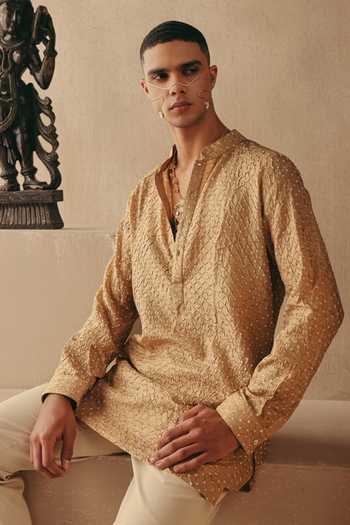 Twenty Nine_Beige Silk Rai Bandhani Kurta _Online_at_Aza_Fashions