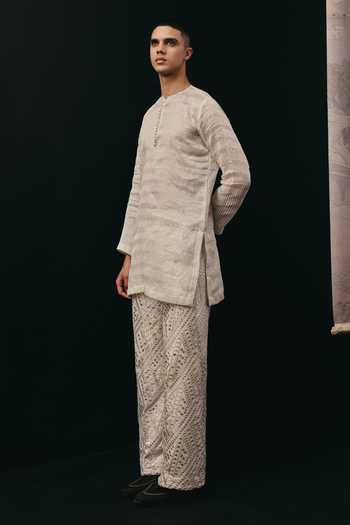 Twenty Nine Ivory Chanderi Kurta Online at Aza Fashions Twenty Nine_Ivory Chanderi Kurta _Online_at_Aza_Fashions