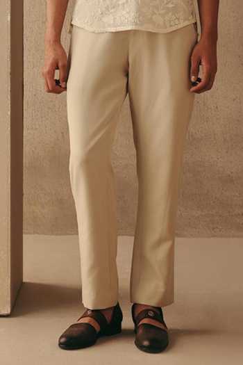 Twenty Nine Ivory Chanderi Chikankari Embroidered Kurta Set Online at Aza Fashions Twenty Nine_Ivory Chanderi Chikankari Embroidered Kurta Set _Online_at_Aza_Fashions