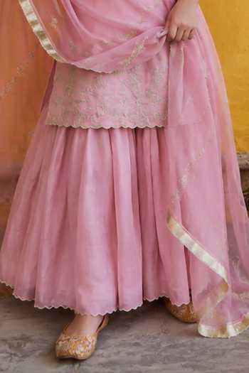 Buy Charu Makkar Pink Chanderi, Tissue, Organza Embroidered Kurta Set Online at Aza Fashions Buy_Charu Makkar_Pink Chanderi, Tissue, Organza Embroidered Kurta Set _Online_at_Aza_Fashions