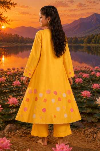 Charu Makkar Silk Chanderi Jacket Set 