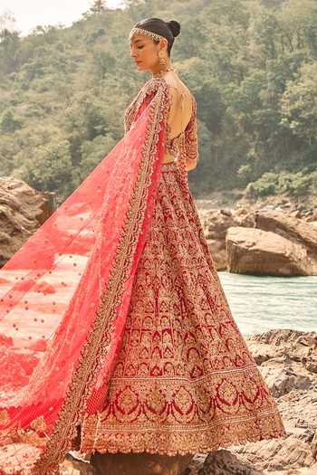 Nitika Gujral Red Silk, Net Sweetheart Neck Flame Heritage Bridal Lehenga Set Online at Aza Fashions Nitika Gujral_Red Silk, Net Sweetheart Neck Flame Heritage Bridal Lehenga Set _Online_at_Aza_Fashions
