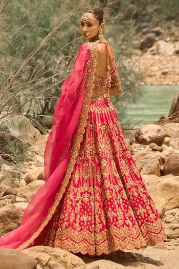 Nitika Gujral Fuchsia Silk, Net Sweetheart Neck Fuschia Bloom Bridal Lehenga Set Online at Aza Fashions Nitika Gujral_Fuchsia Silk, Net Sweetheart Neck Fuschia Bloom Bridal Lehenga Set _Online_at_Aza_Fashions