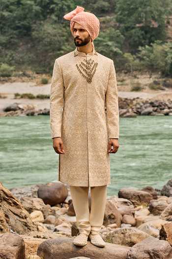 Nitika Gujral Ivory Silk, Cotton Geometric Pattern Sherwani Set Online at Aza Fashions Nitika Gujral_Ivory Silk, Cotton Geometric Pattern Sherwani Set _Online_at_Aza_Fashions