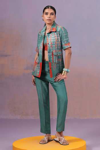 Ananya Agrawal Label Orange Chanderi Silk, Denim Collared Neck Rangmaya Shibori Hand Dyed Jacket at Aza Fashions Ananya Agrawal Label_Orange Chanderi Silk, Denim Collared Neck Rangmaya Shibori Hand Dyed Jacket _at_Aza_Fashions