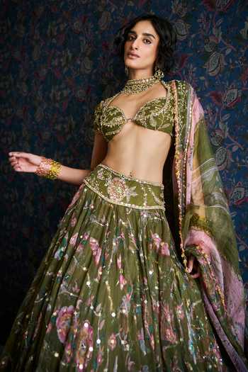 Mahima Mahajan_Green Silk Organza Sweetheart Neck Dusa Floral Embroidered Lehenga Set _at_Aza_Fashions