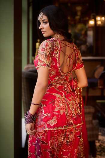 Mahima Mahajan Nura Embroidered Short Kurta Set 