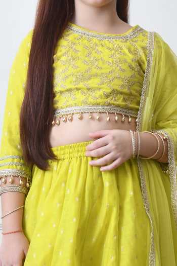 Petite Pomme Green Cotton, Net, Polyester Metallic Woven Lehenga Set Online at Aza Fashions Petite Pomme_Green Cotton, Net, Polyester Metallic Woven Lehenga Set _Online_at_Aza_Fashions