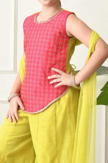 Petite Pomme_Yellow Cotton, Net Blouse And Lehenga Set With Dupatta _Online_at_Aza_Fashions