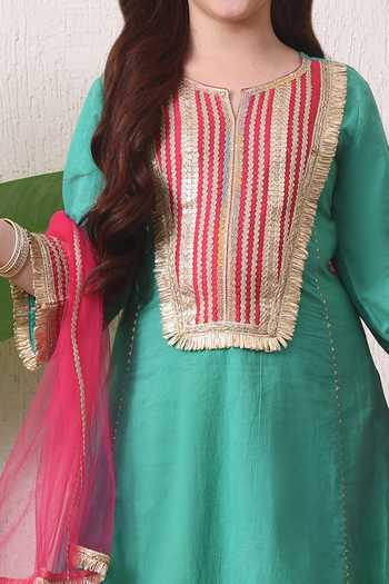 Petite Pomme Green Cotton, Polyester, Net Embroidered Kurta Set Online at Aza Fashions Petite Pomme_Green Cotton, Polyester, Net Embroidered Kurta Set _Online_at_Aza_Fashions