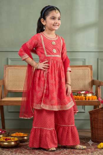 Buy_Petite Pomme_Pink Cotton, Net Gota Patti Bandhani Print Kurta Set _Online_at_Aza_Fashions