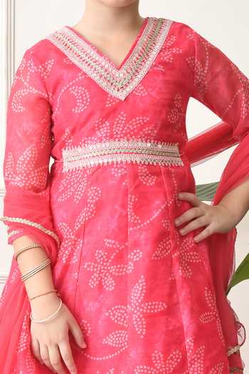 Petite Pomme Pink Cotton, Net Floral Print Kurta Set Online at Aza Fashions Petite Pomme_Pink Cotton, Net Floral Print Kurta Set _Online_at_Aza_Fashions