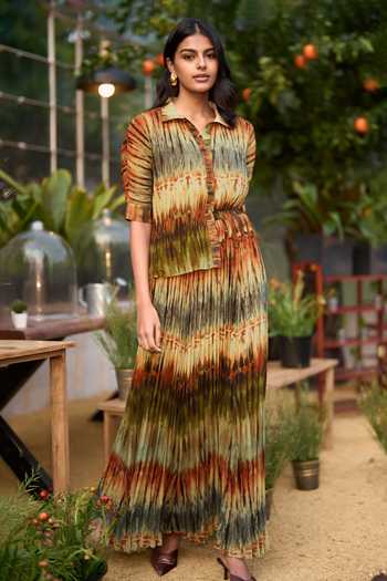 Buy Dash And Dot Multi Color Polyester Collared Neck Pleated Tie Dye Shirt Online at Aza Fashions Buy_Dash And Dot_Multi Color Polyester Collared Neck Pleated Tie Dye Shirt _Online_at_Aza_Fashions
