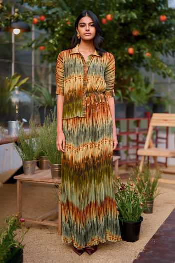 Dash And Dot Multi Color Polyester Collared Neck Pleated Tie Dye Shirt at Aza Fashions Dash And Dot_Multi Color Polyester Collared Neck Pleated Tie Dye Shirt _at_Aza_Fashions