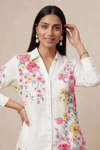 Buy Satya Paul Off White Linen, Viscose Collared Neck Dear Reader Tunic Online at Aza Fashions Buy_Satya Paul_Off White Linen, Viscose Collared Neck Dear Reader Tunic _Online_at_Aza_Fashions