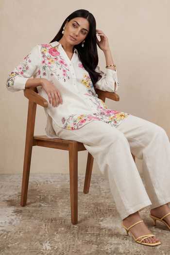 Satya Paul Off White Linen, Viscose Collared Neck Dear Reader Tunic at Aza Fashions Satya Paul_Off White Linen, Viscose Collared Neck Dear Reader Tunic _at_Aza_Fashions