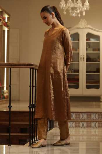 Weaver Story_Gold Tissue V-neck Handloom A-line Kurta And Pant Set _Online_at_Aza_Fashions