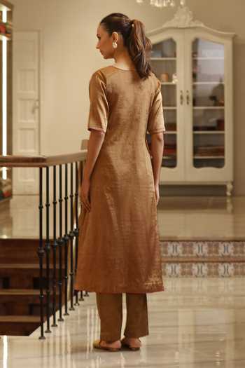 Weaver Story Handloom Tissue Angarkha & Pant Set 
