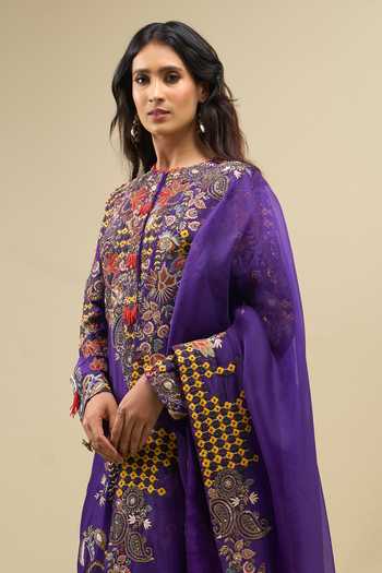 Shop_Anamika Khanna_Purple Round Neck Floral Embroidered Kurta Set _Online_at_Aza_Fashions