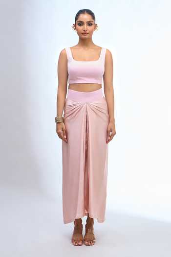 Anamika Khanna Pink V-neck Textured Cape And Draped Skirt Set at Aza Fashions Anamika Khanna_Pink V-neck Textured Cape And Draped Skirt Set _at_Aza_Fashions
