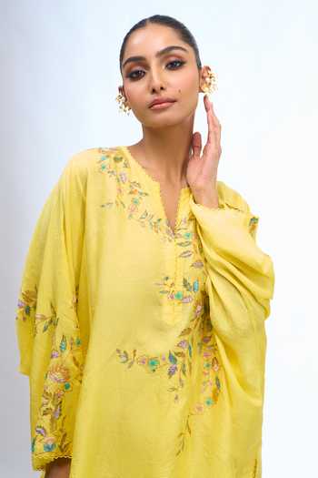 Shop Anamika Khanna Yellow V-neck Embroidered Top And Draped Skirt Set Shop_Anamika Khanna_Yellow V-neck Embroidered Top And Draped Skirt Set